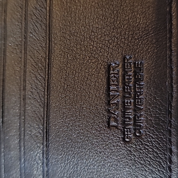 Womens wallet, Danier,  Leather - Picture 11 of 11